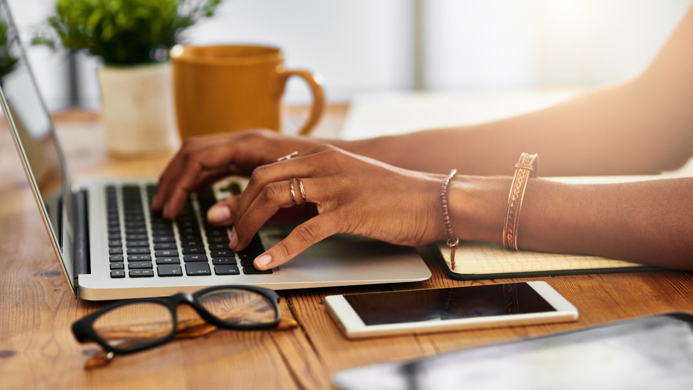 Automatic email categorization: Organize your inbox